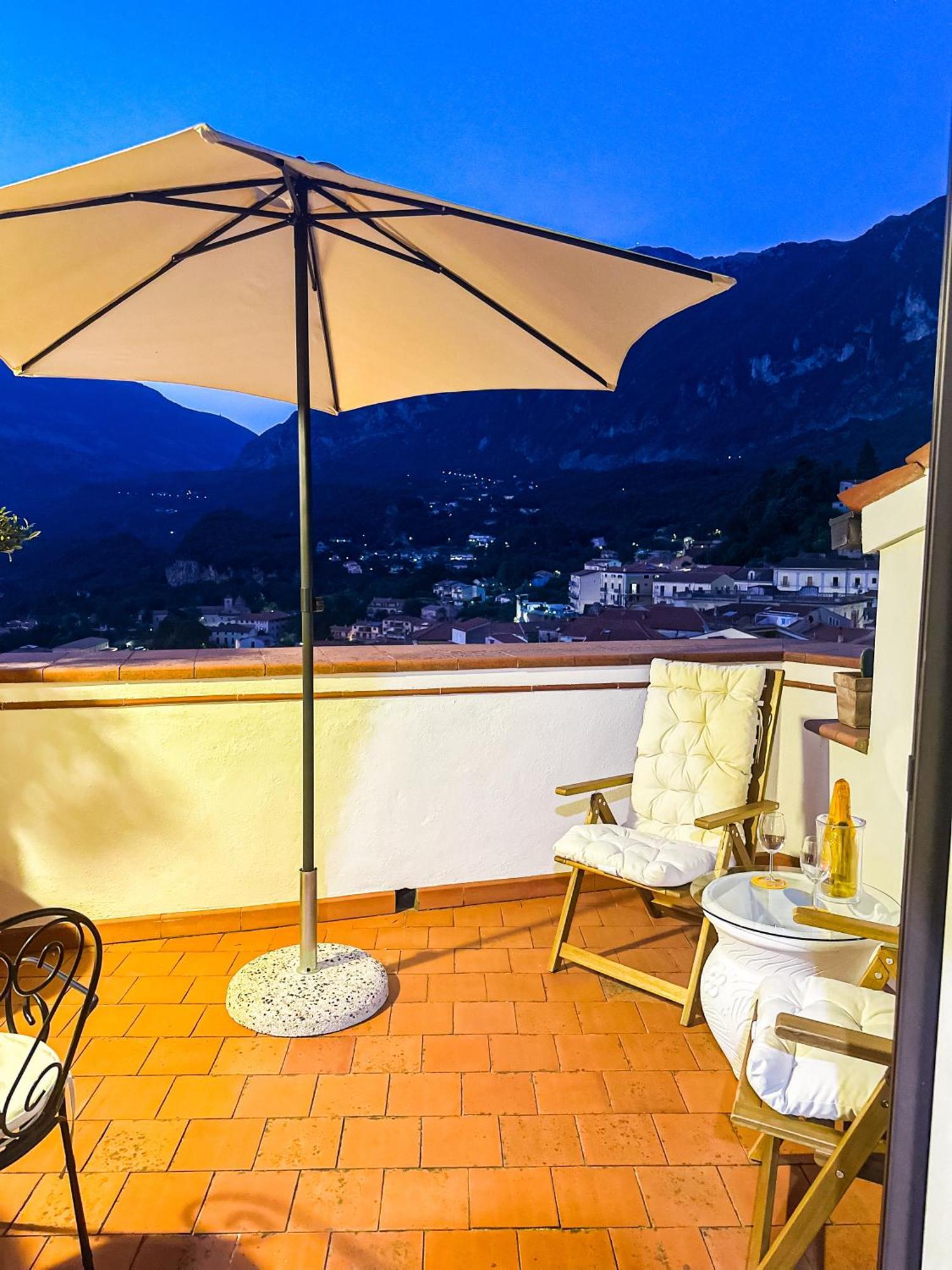 B&B La Terazza Sul Cielo Di 마라테아 외부 사진